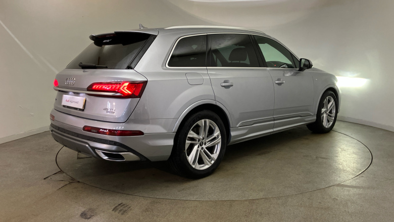 Audi Q7 45 TDI Quattro S Line 5dr Tiptronic Diesel Estate